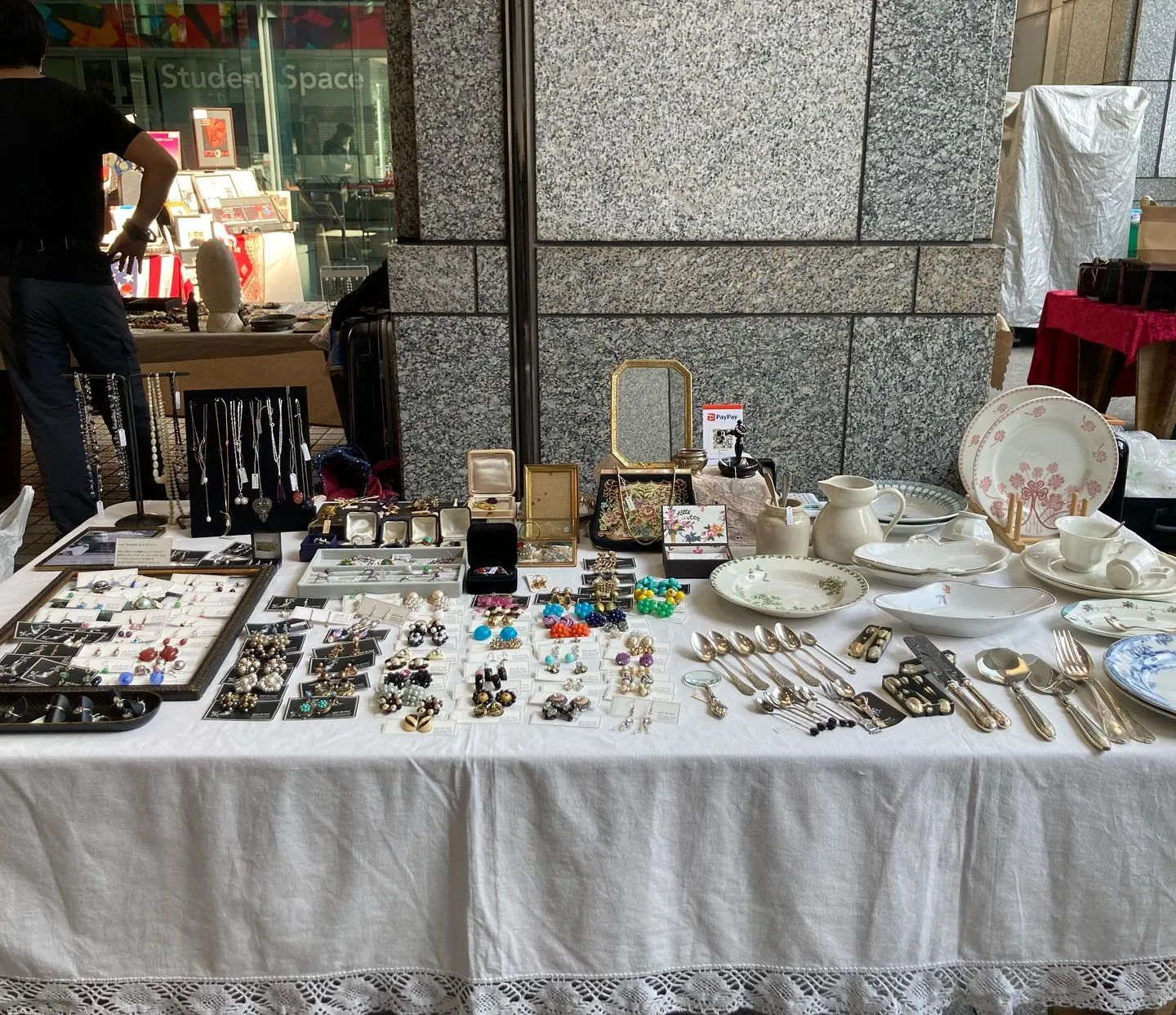 �Ļ��ŻԤν�Ź�ơ��֥�˥���ƥ���������䥫�ȥ�꡼��������ơ������������꡼���������¤�Ÿ���֡���������