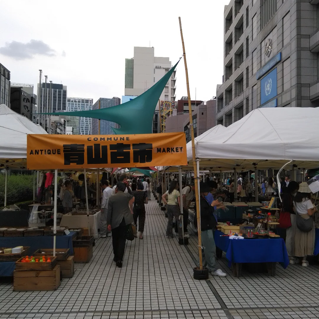 �Ļ��ŻԤ���ϩ�˱�äƥƥ�Ȥ��¤ӥ���ƥ������仨�ߤΥ֡�����¿�������Ԥ���벰���ޡ����åȤ�����