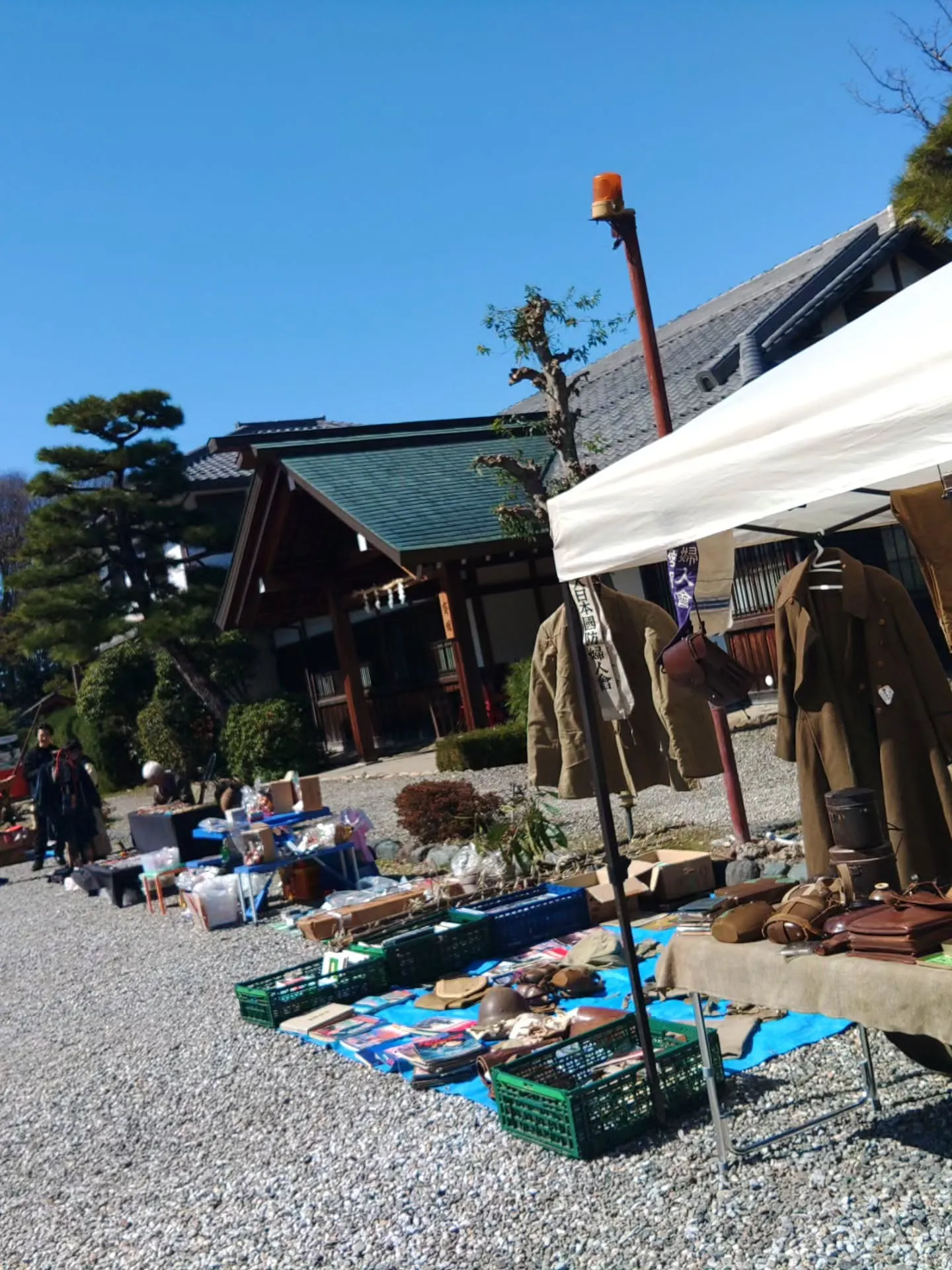 ���δݥޡ����å�ɧ���ˤƽ�Ź�桢��ơ�ʤ��¤٤��Ƥ��롣