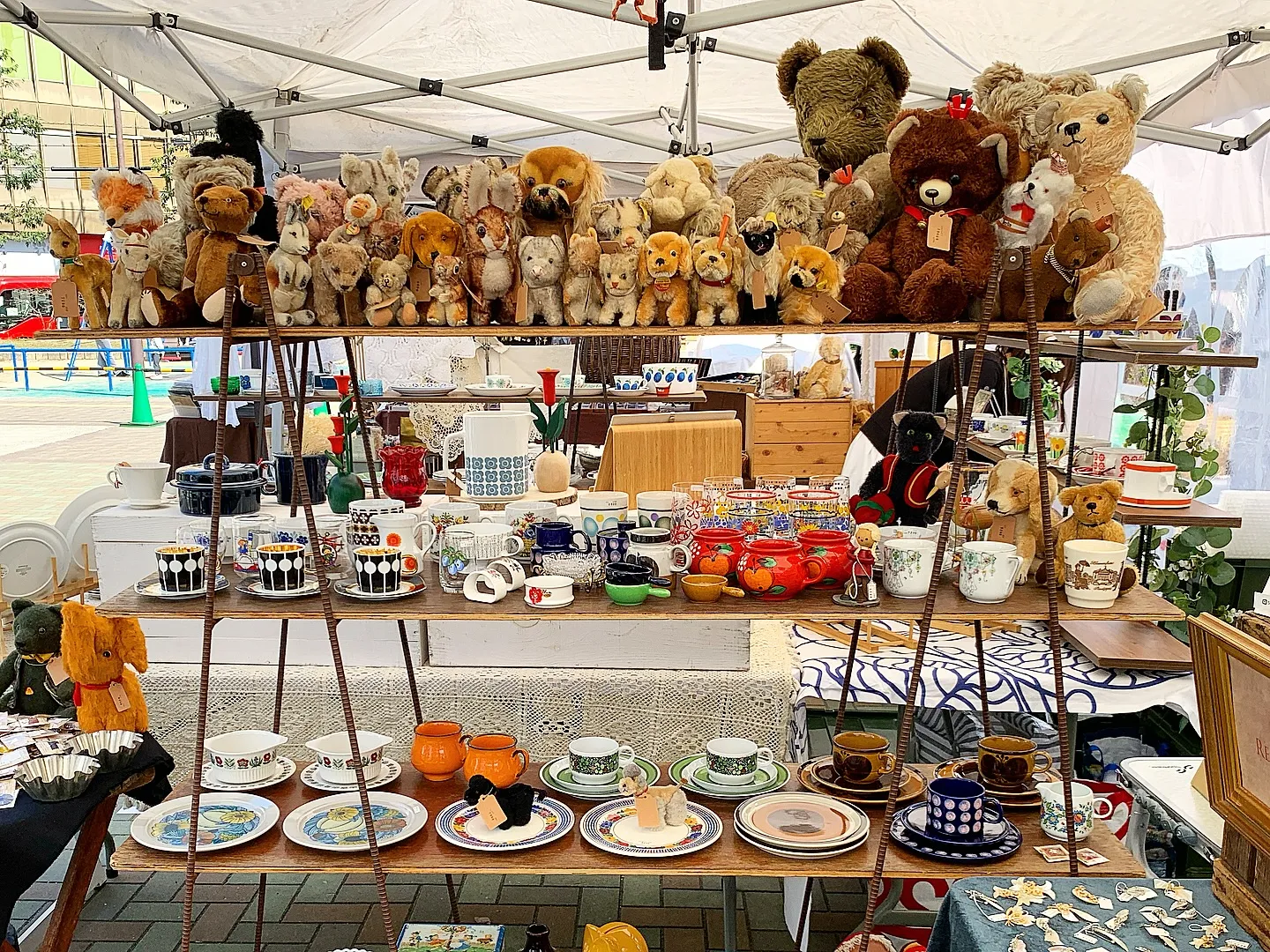 �����¤λԤΥƥ������¤֥�����ơ�������ȥƥǥ��٥��Τ̤�����ߤ����ä����¤֥���ƥ���������å�Ÿ������