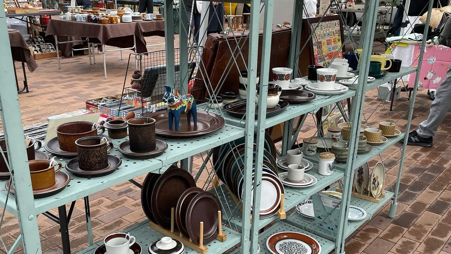 ����ܰ��ڻԤǳ��Ť��������¤λԤβ��ǡ��̲�������ơ����Υ��åס�����������ץ졼�ȡ����ߤ�ê���äѤ����¤֥֡��������Ԥ����Ʋ��ޡ����åȤ�����