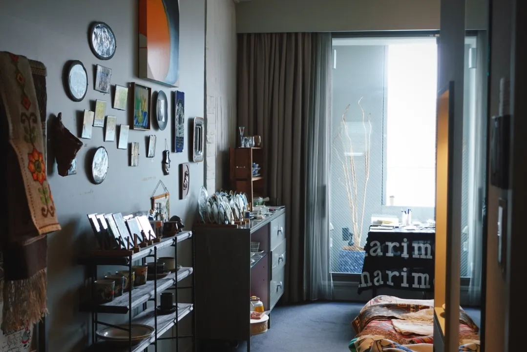 �ۥƥ�εҼ�����������¤λԤν�Ź���ڡ����Ȥ����ߤ������̤Υ�����ơ����ץ졼�Ȥ�ê���¤��̲�������ߤ����Ԥ���ä���į����뼼��ޡ����åȤ��ͻ�