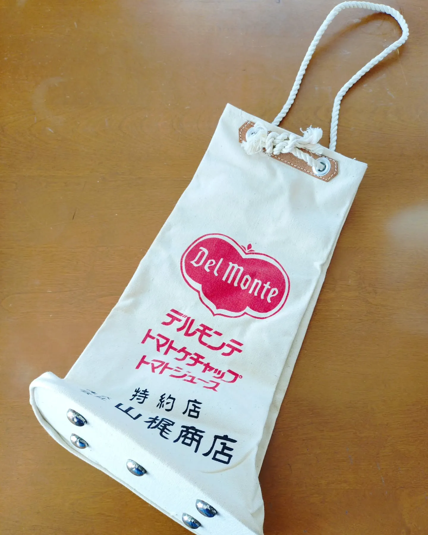 ��롦���βȹ�ơ�ԤǸ��Ĥ������¥�ȥ��ʼ��ޤȸ��ۤ�������