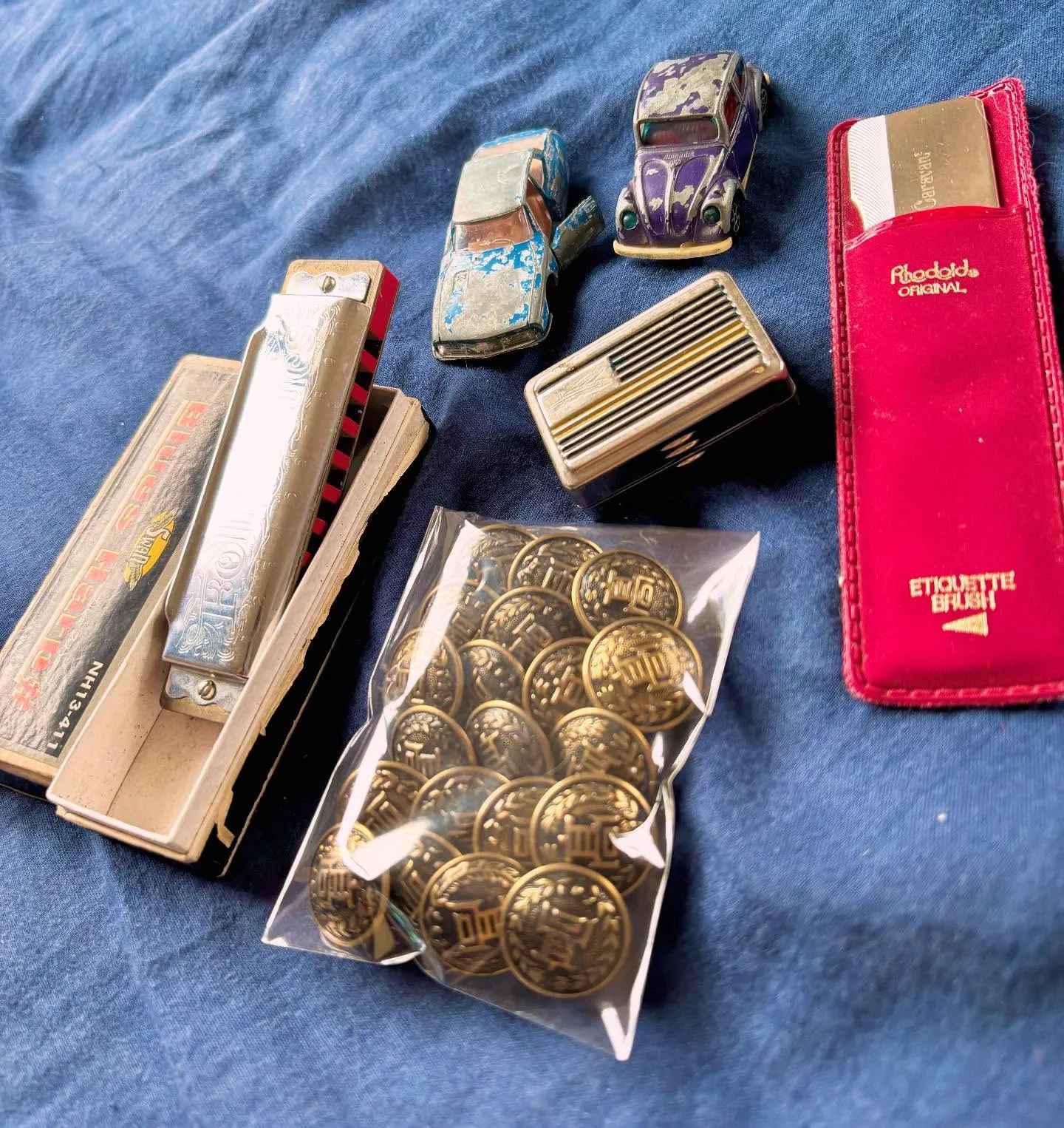 ������ǳ��Ť�����������ע��ī䧤Ǹ��Ĥ��������ʤȤ����¤٤�줿���֥ꥭ�Υߥ˥�����ϡ���˥����������ܥ���ʤɤΥ�����ơ�����ʪ