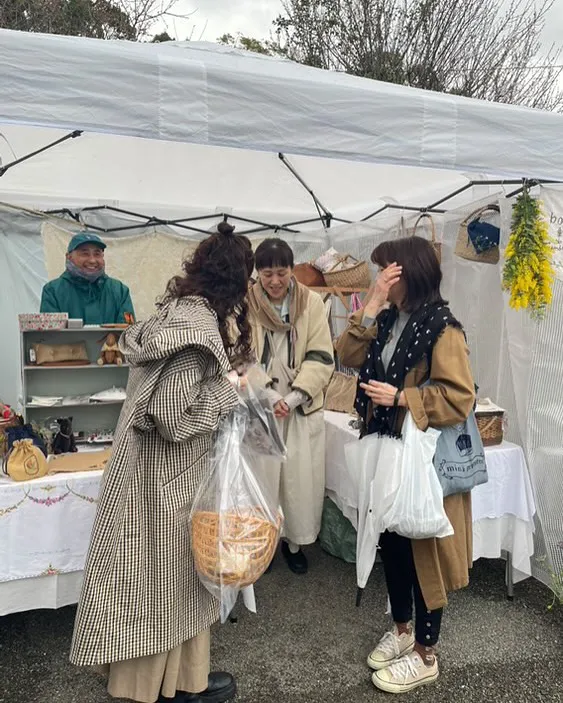 �������¤λԤν�Ź�ƥ�ȤǸ�ƻ����Ż��λ��ߤ����ӡ��㤤ʪ��ڤ������Ԥ�Ź��θ�ή����