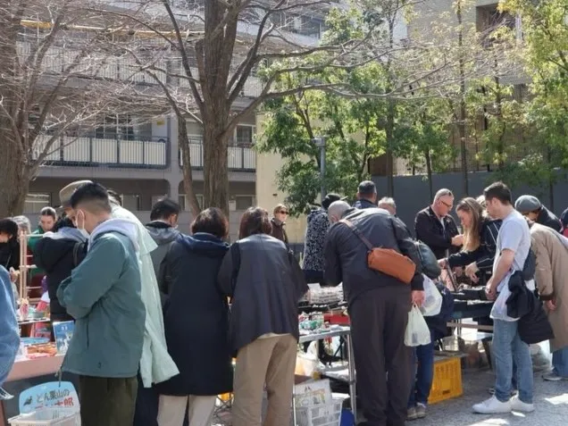 ��ë�¤λԤβ����ޡ����åȤǸ�ƻ��仨�ߤΥơ��֥��Ϥ����Ԥ�����Ф�ʪ��õ�����襤������