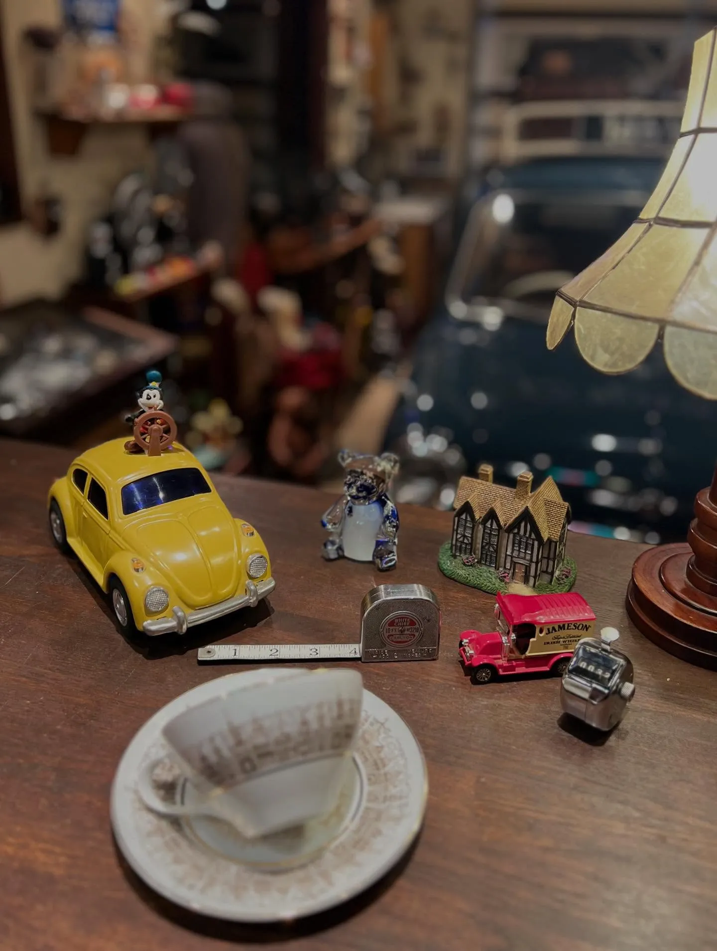 ���Ե��¤λԤǸ��Ĥ��������ʤΥ���ƥ��������ߤȥߥ˥������¤֥ơ��֥�ǥ����ץ쥤