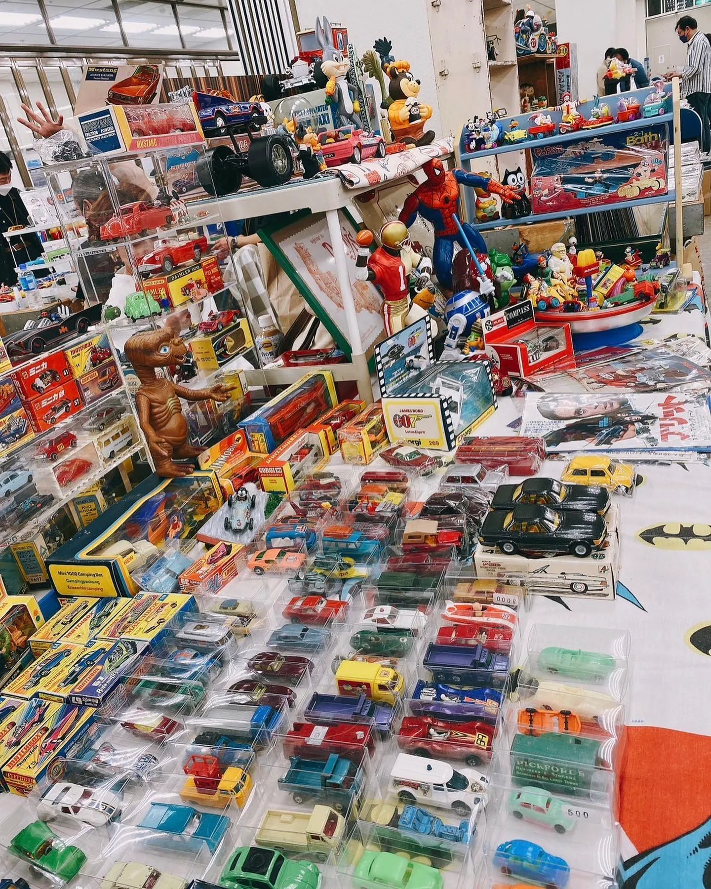 ���ͻ��ǥۡ���ǳ��Ť������������ɡ��ޡ����åȤβ��ǡ��ߥ˥�����֥ꥭ��񡢥���饯�����ե����奢�ʤ�¿�̤ʥ�����ơ����ȥ����궹�����¤֥��쥯�������֡������ͻ�