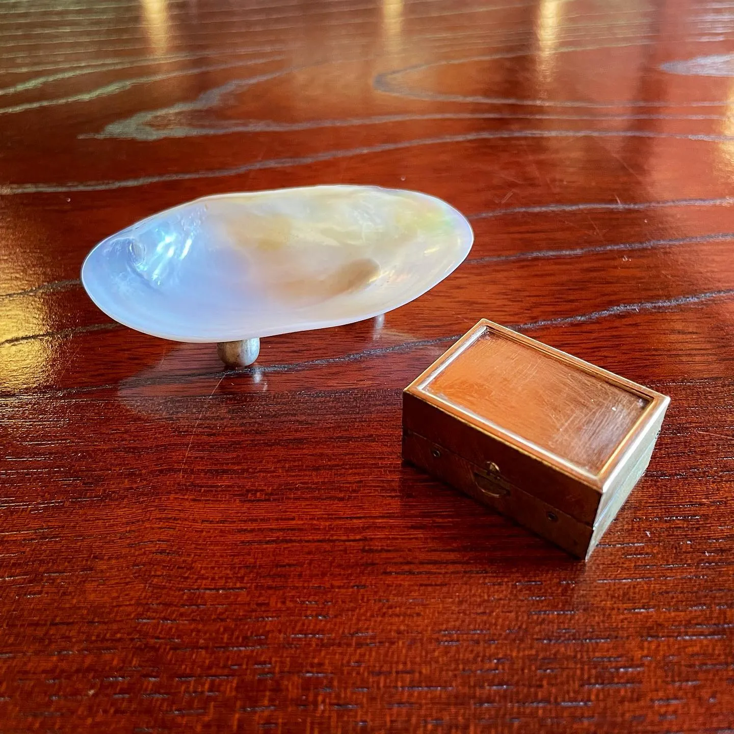 ����ȬȨ�ܤǳ�������ҹ�ơ�Ԥ������� ���̤δ�ȸŤ��ԥ륱����